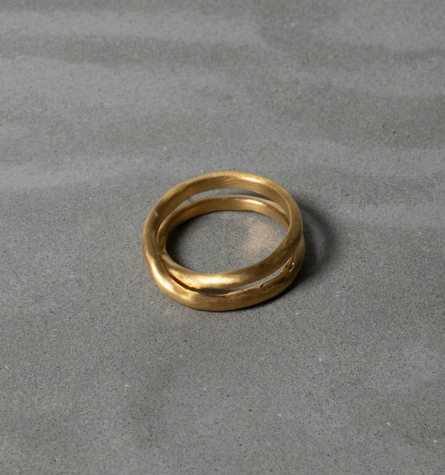 Ephemeral infinity ring(gold color)